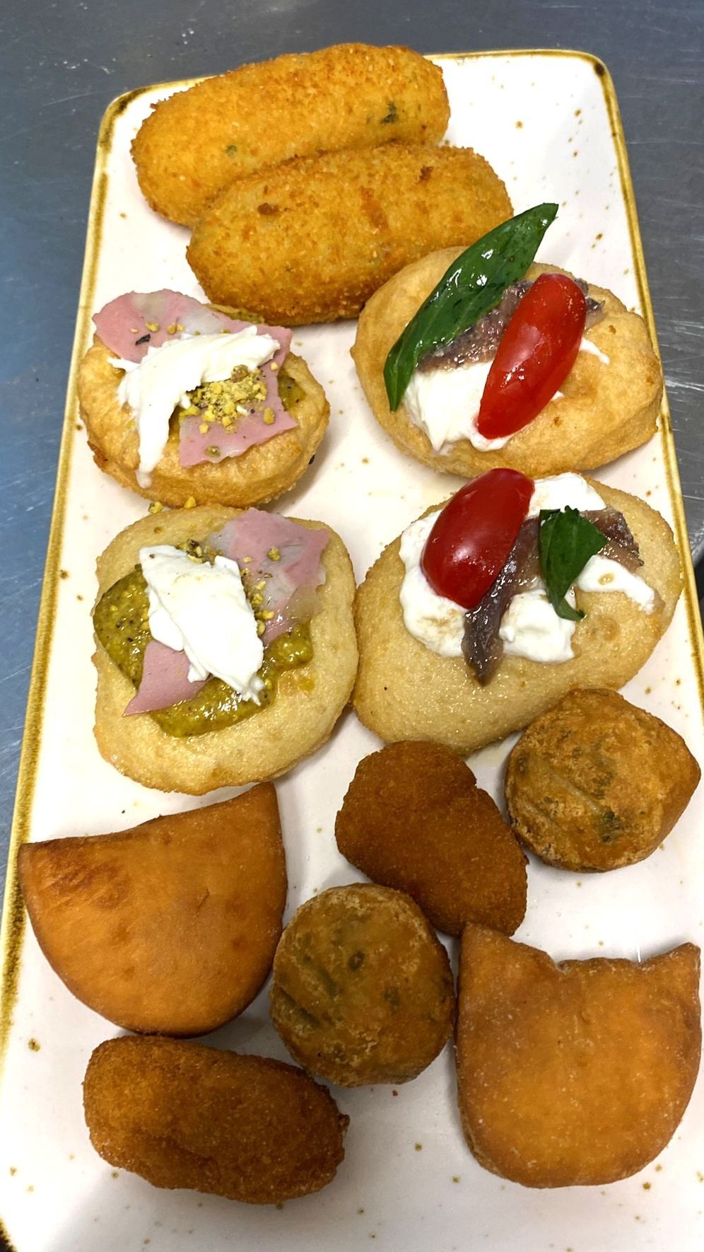 Pizzeria Mancini Vicin o’ Mare by Cacace - ristorante