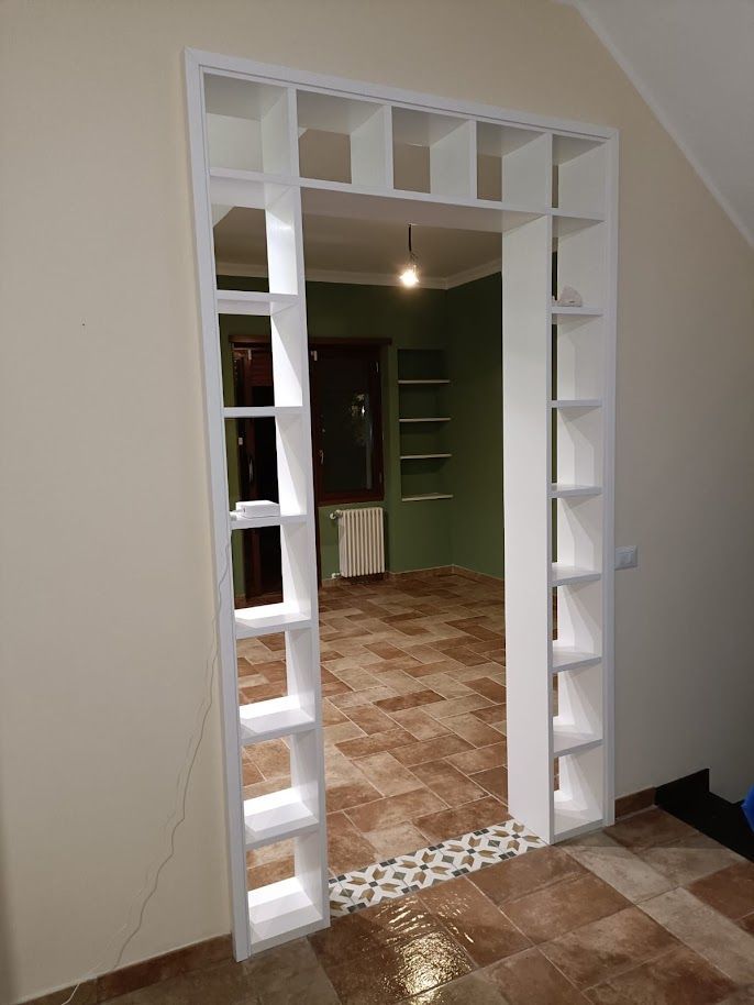 Intervento ristrutturazione casa Olgiata – soggiorno luminoso con tinteggiatura nuova