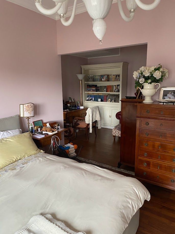 Ristrutturazione camera da letto Roma Olgiata – parquet rinnovato e colori chiari