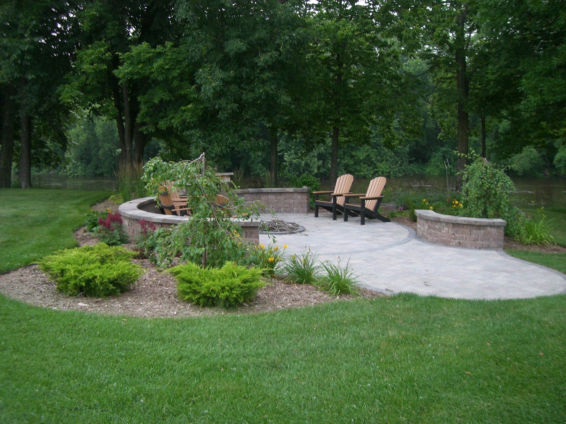 Patio with sitting wall - landscaping in Delano, MN