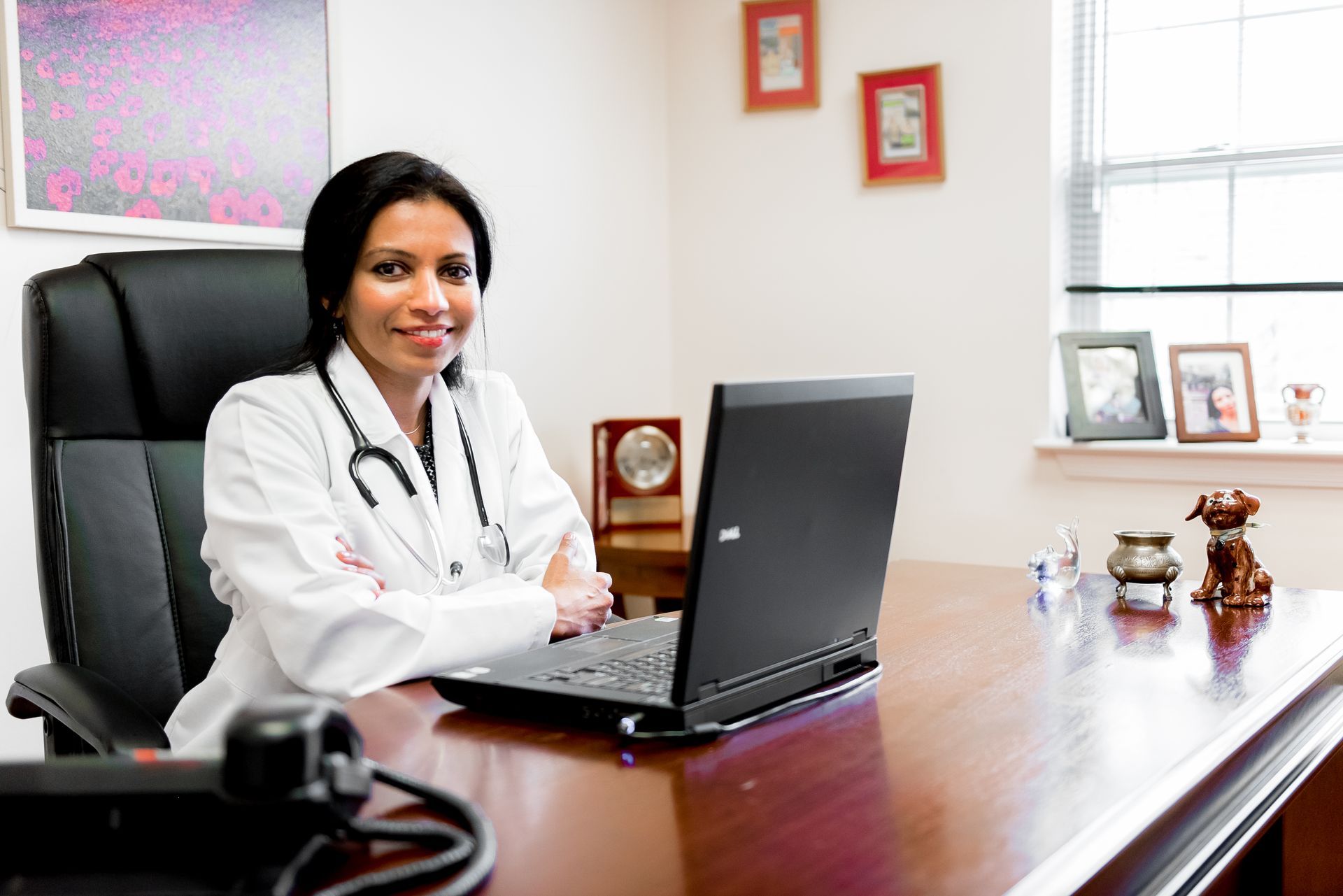Smitha Manoj, MD, Advocare Caring Doctors Medical Center in Metuchen, NJ