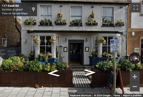 The Prince of Wales, Surbiton | Entrance