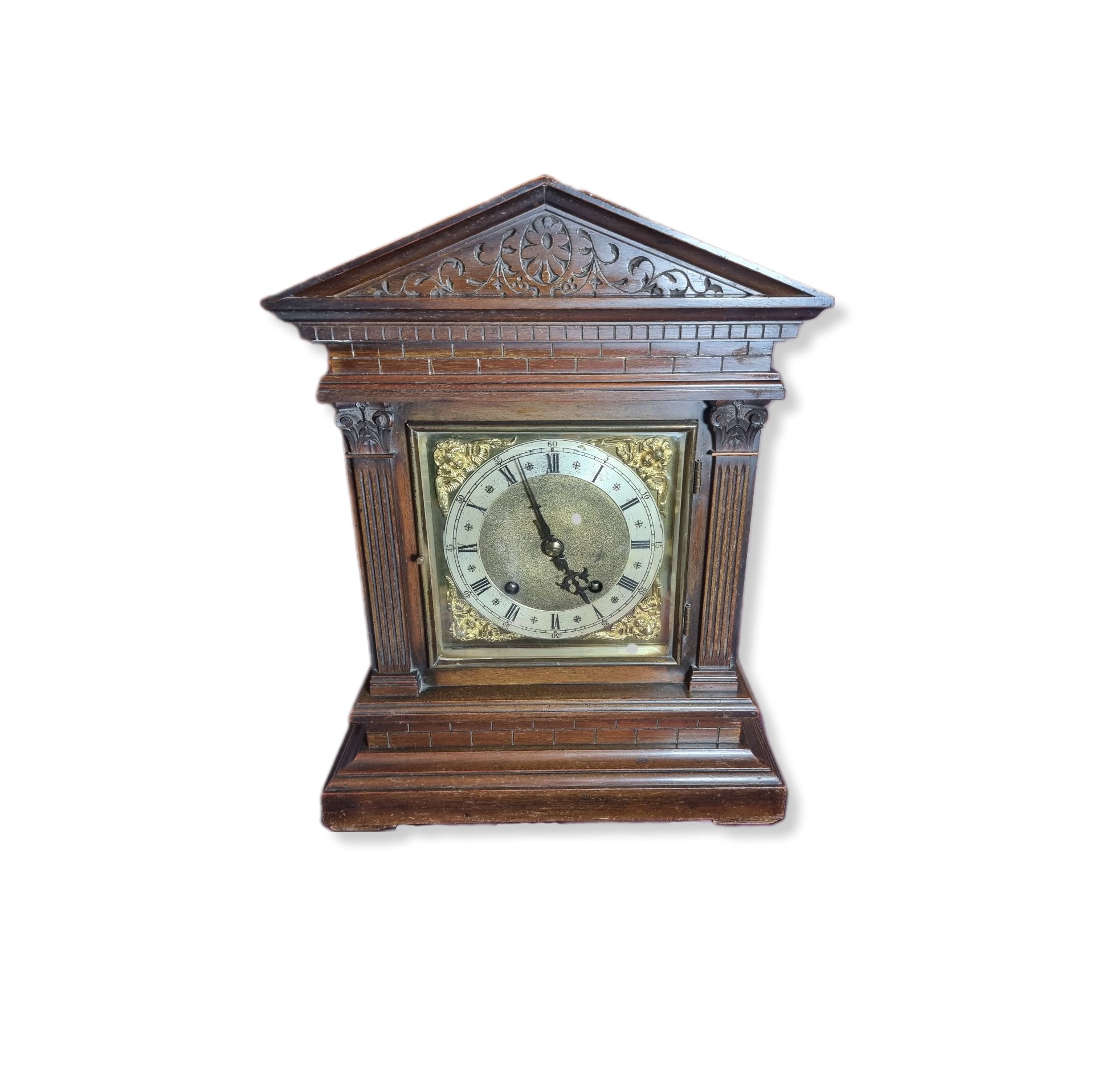 Experience the elegance of a Winterhalder & Hoffmeier Ting Tang Clock! This stunning black forest clock is crafted in traditional German style and features a distinctive ting tang chime. Its superb quality and excellent condition, with only slight signs of age & use, attest to the craftsmanship of this renowned manufacturer. In addition, it is still in good working order and is a perfect way to time your day. Add a touch of refinement to your living space with this timeless piece. Enjoy the classic beauty and gentle chime of this antique timepiece!