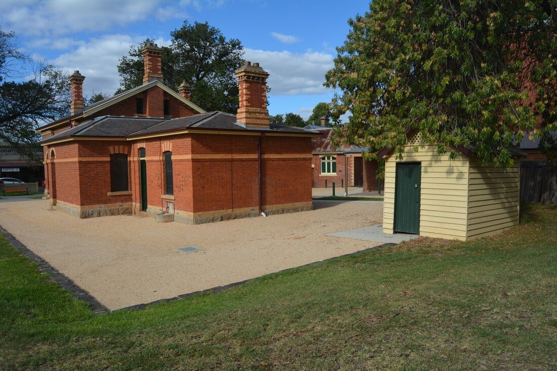 Thomson Hay Landscape Architects - Eaglehawk Town Hall