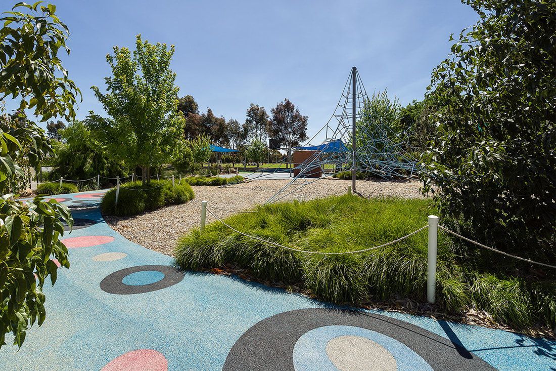 Thomson Hay Landscape Architects - ACU Ballarat Physiotherapy Building