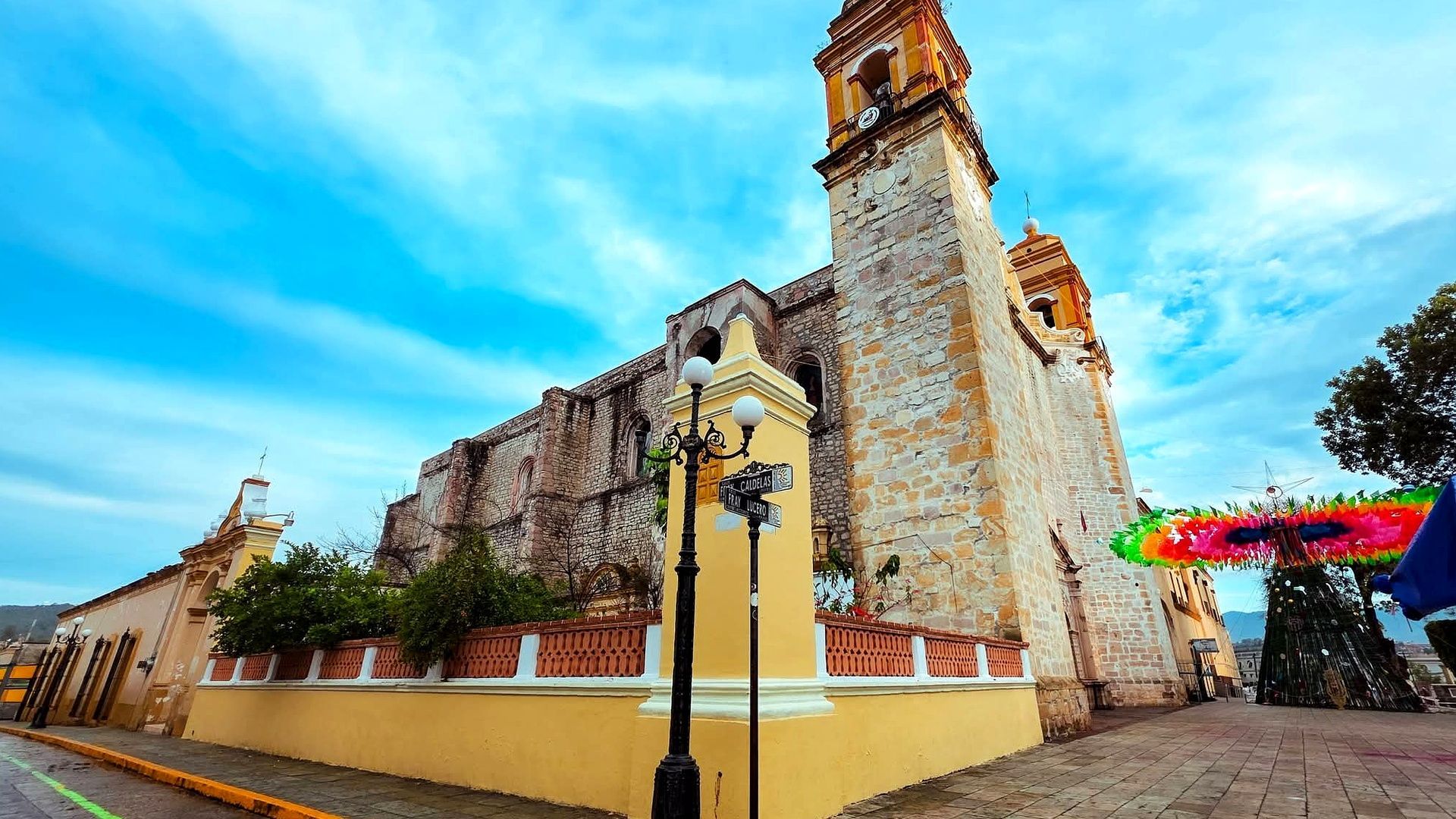VENTA DE LOTES Y TERRENOS EN EL CENTRO DE TLAXIACO