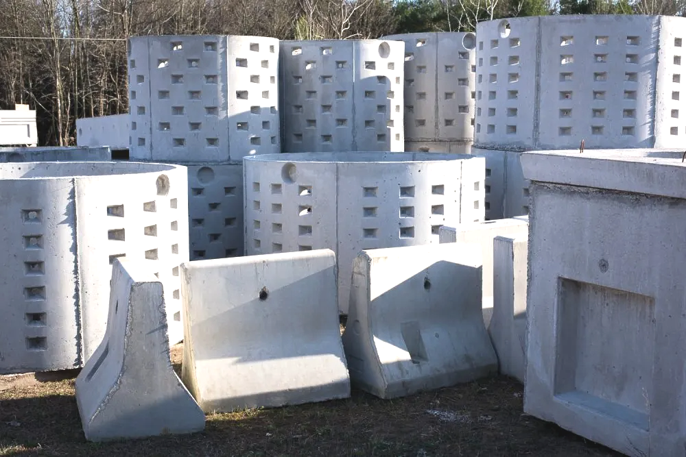 a bunch of concrete blocks are stacked on top of each other