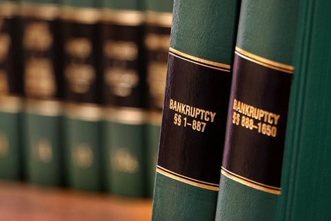 Bankruptcy Law Books — Columbus, OH — The Law Office of Thomas C. Lonn