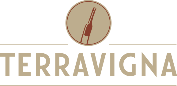 Ein Terravigna-Logo mit einer Flasche Wein im Kreis