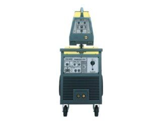 macchinario per operazioni di saldatura