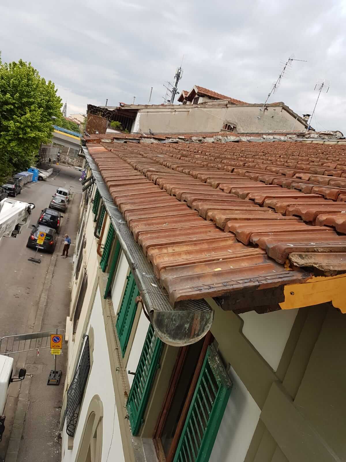 Tetto e grondaia