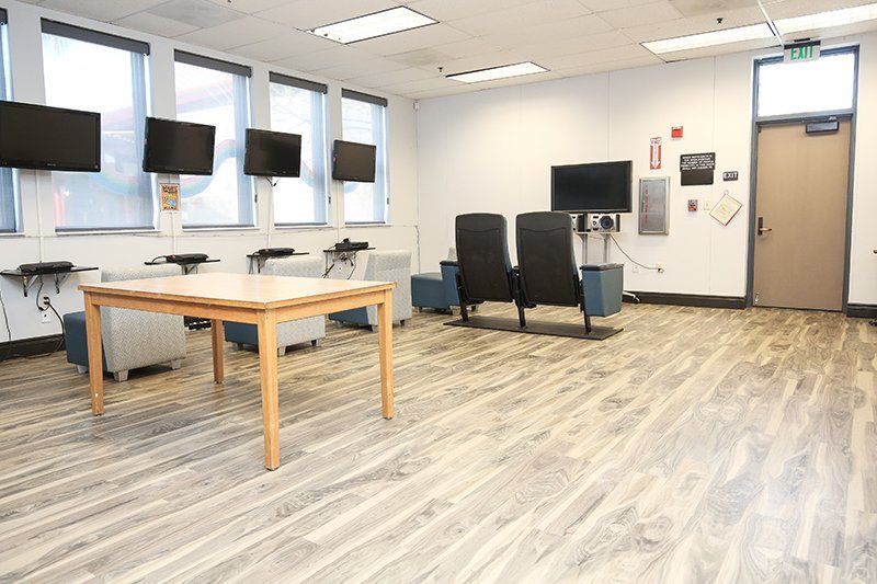 Computer Lab with Commercial Vinyl Plank Flooring, Lemoore, CA