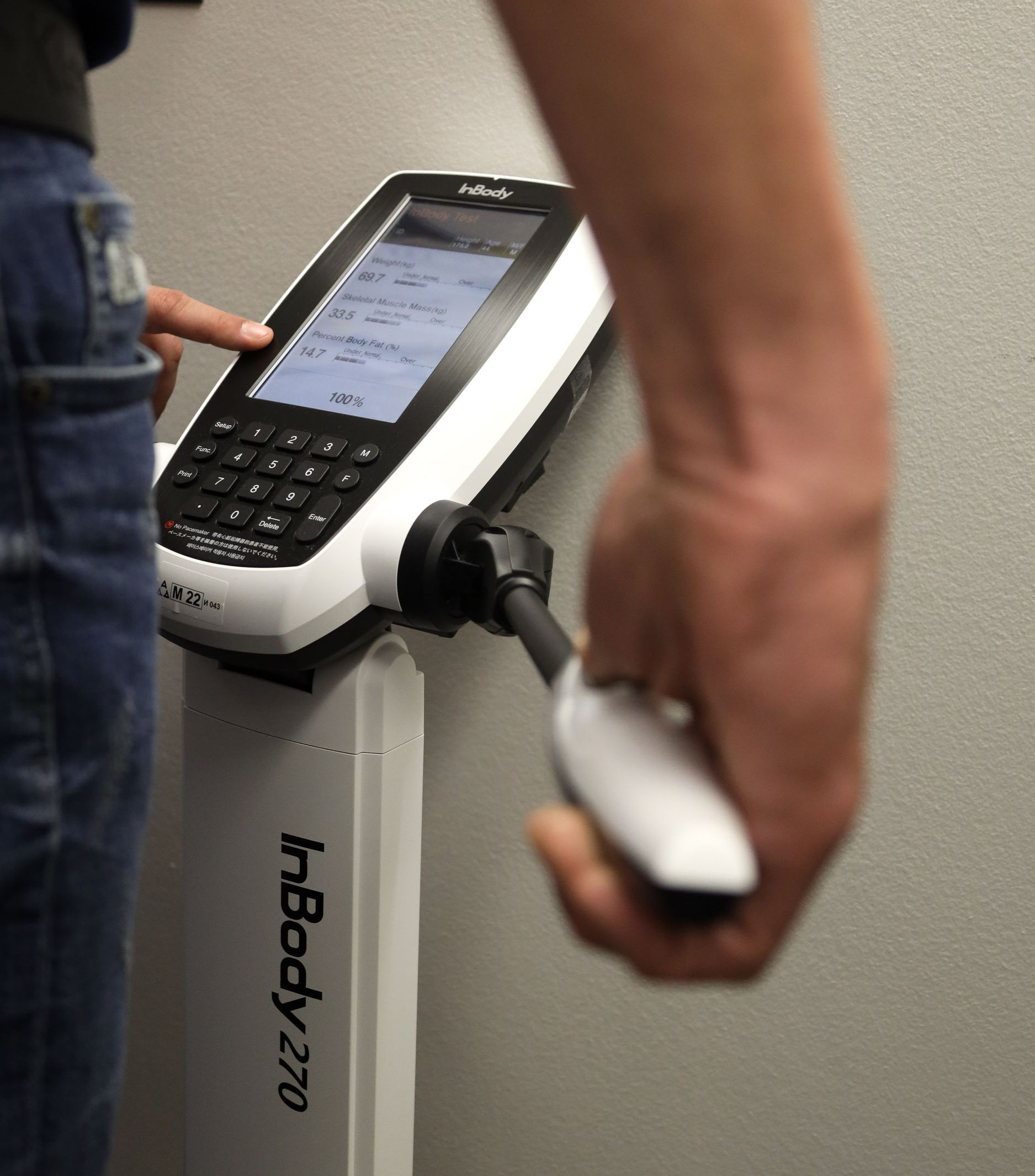 a person is using a hbody 270 device