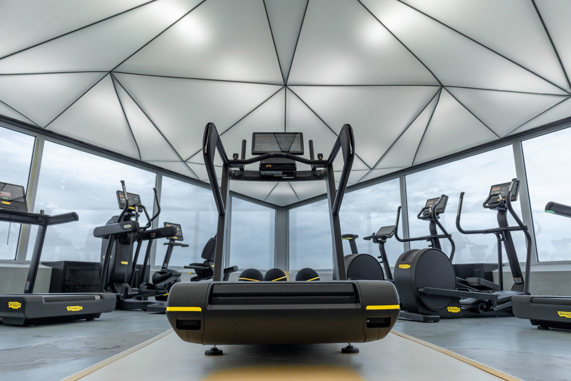 SkillRun at Sky Experience