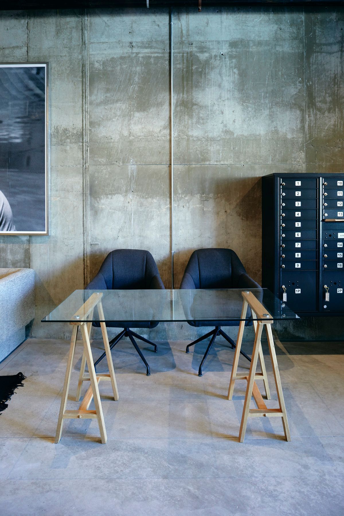 The Leo Interior Photo