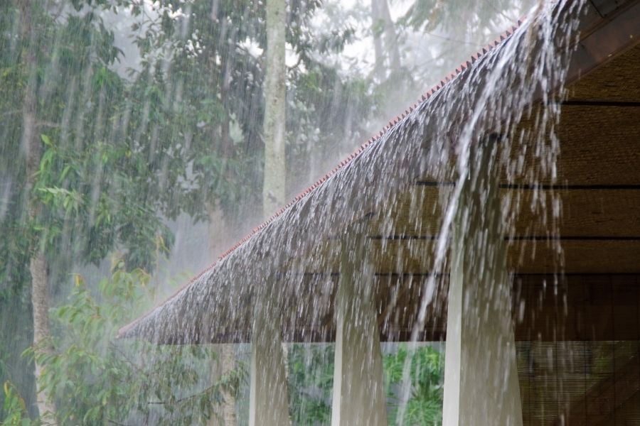 Heavy rain falling