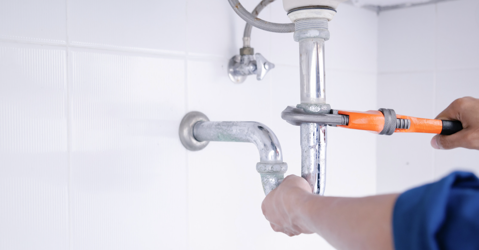 Does Home Insurance Cover Plumbing Issues?