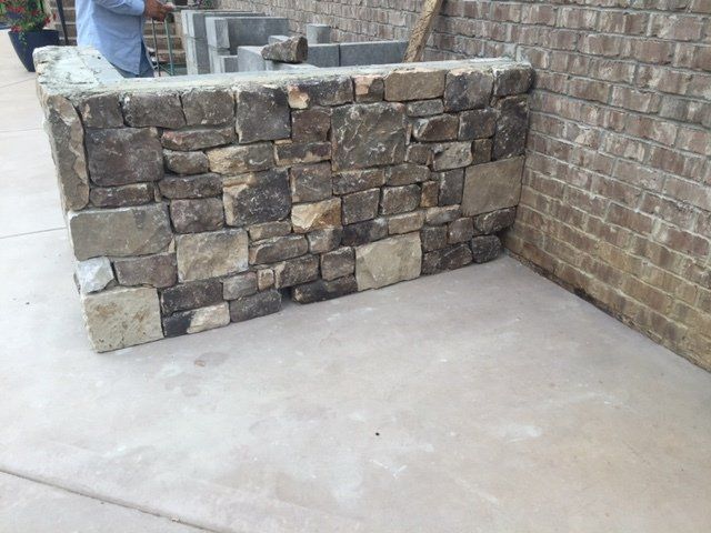 Outdoor Kitchen Wall