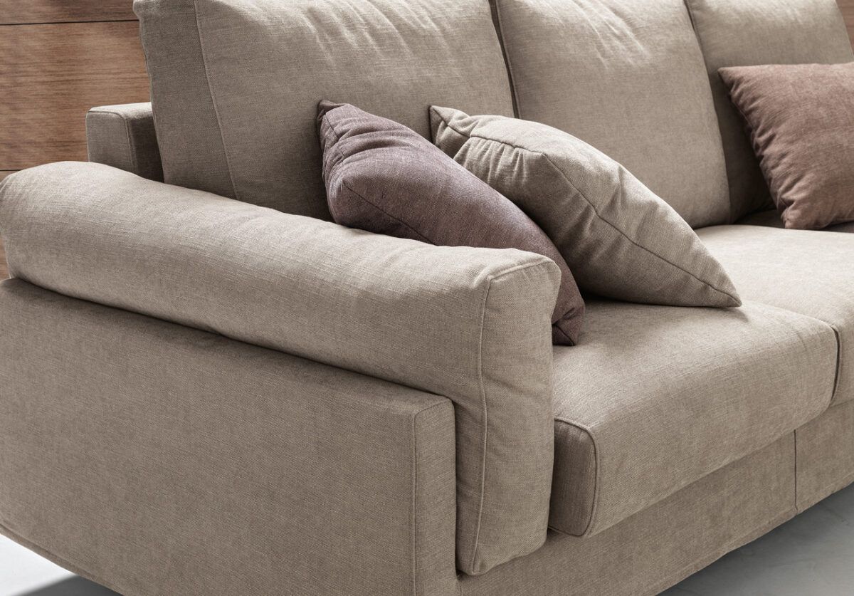 divano in piuma da tronu arredamenti a cagliari