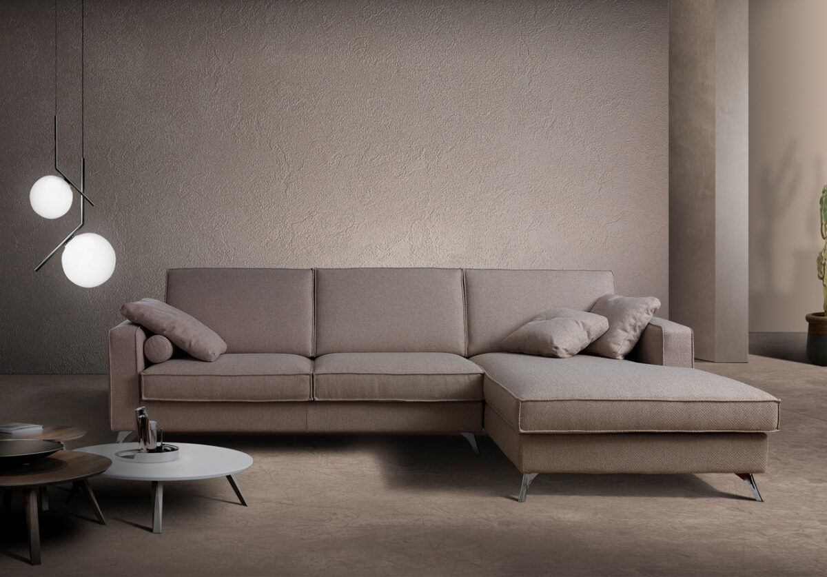 divano con penisola da tronu arredamenti a cagliari