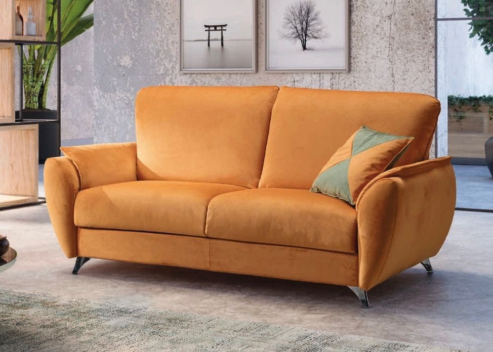 divano letto giallo con poggiatesta reclinabile da tronu arredamenti a cagliari