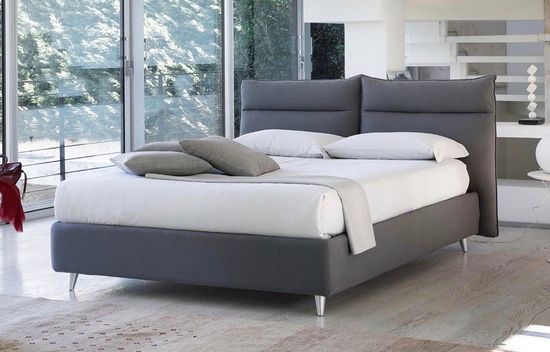 La qualità del Made in Italy letto con materasso e cuscini di Tronu Arredamenti a Cagliari