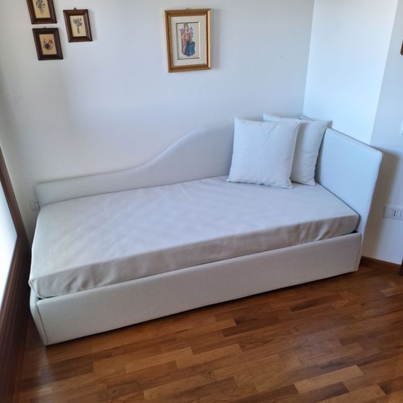 lwrrino noctis a divanetto da tronu arredamenti a cagliari