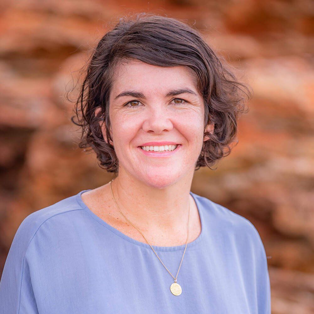 Dr Alexandra Bonner