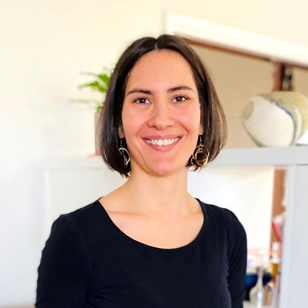 Dr Madeleine Ward