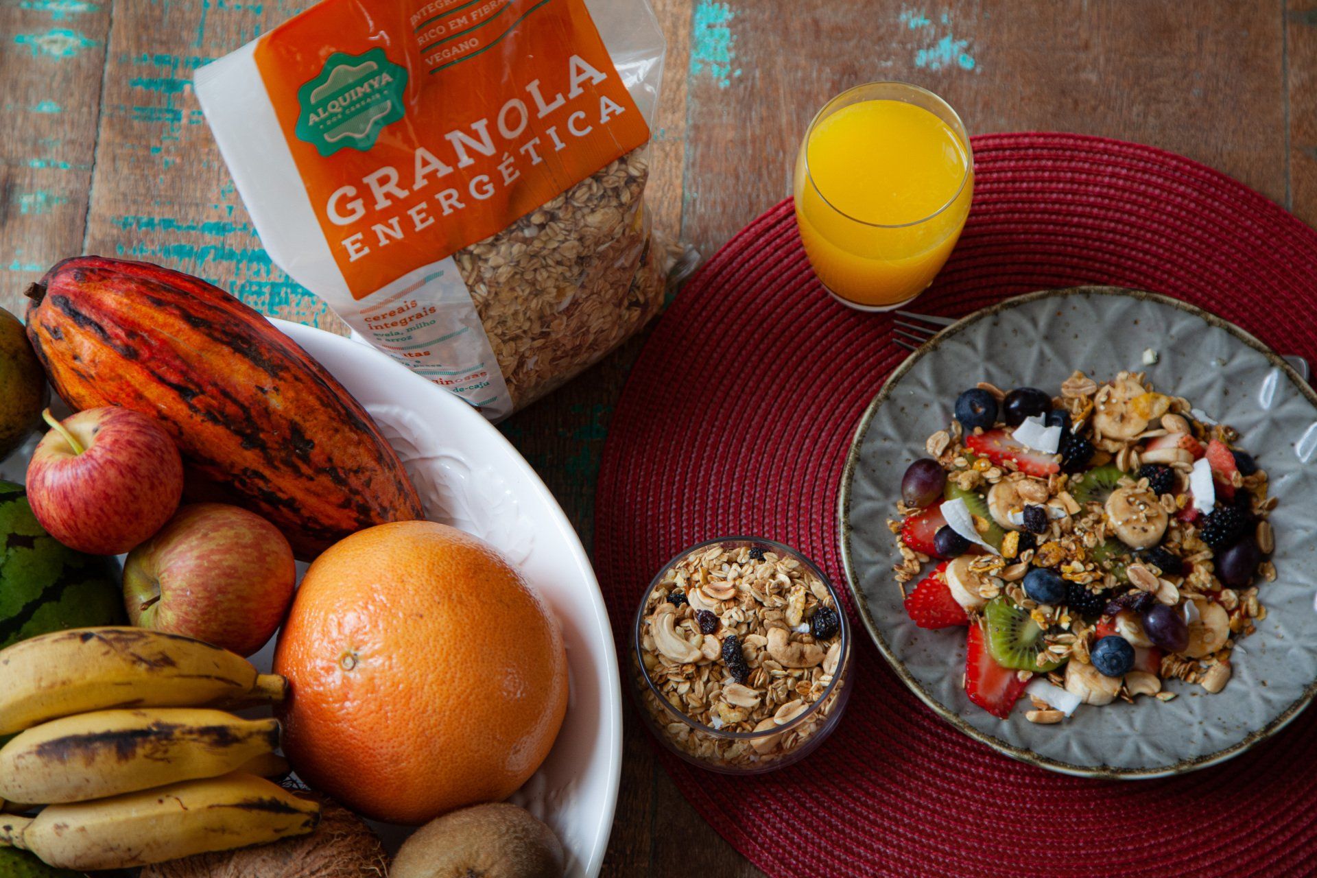 A alimentação saudável e equilibrada, rica em vitaminas e minerais.