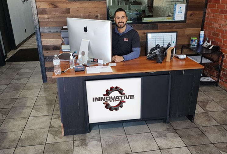 Front desk at Innovative Auto Service | Innovative Auto Service