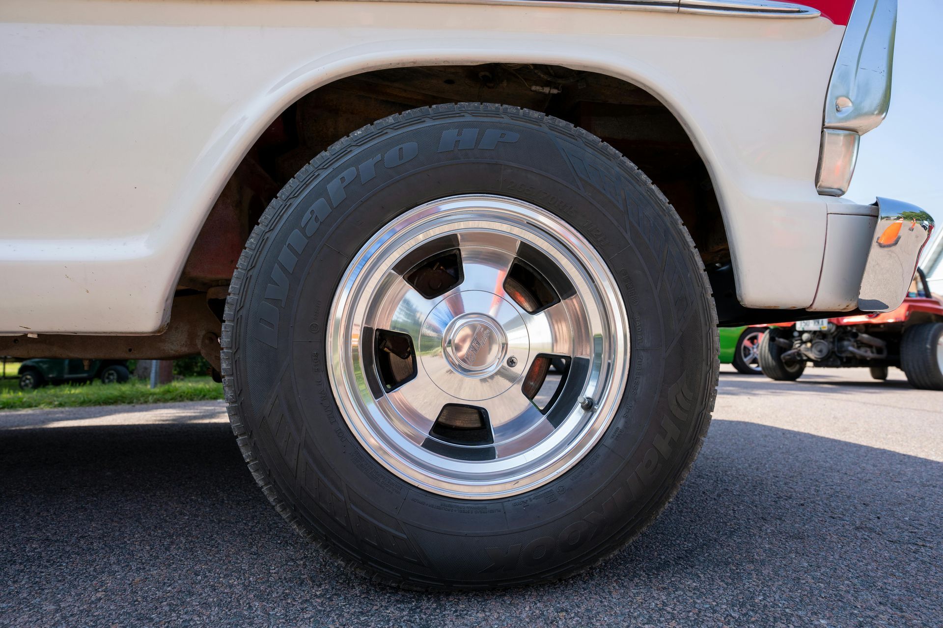 truck tire | Super Service of Corona Hills