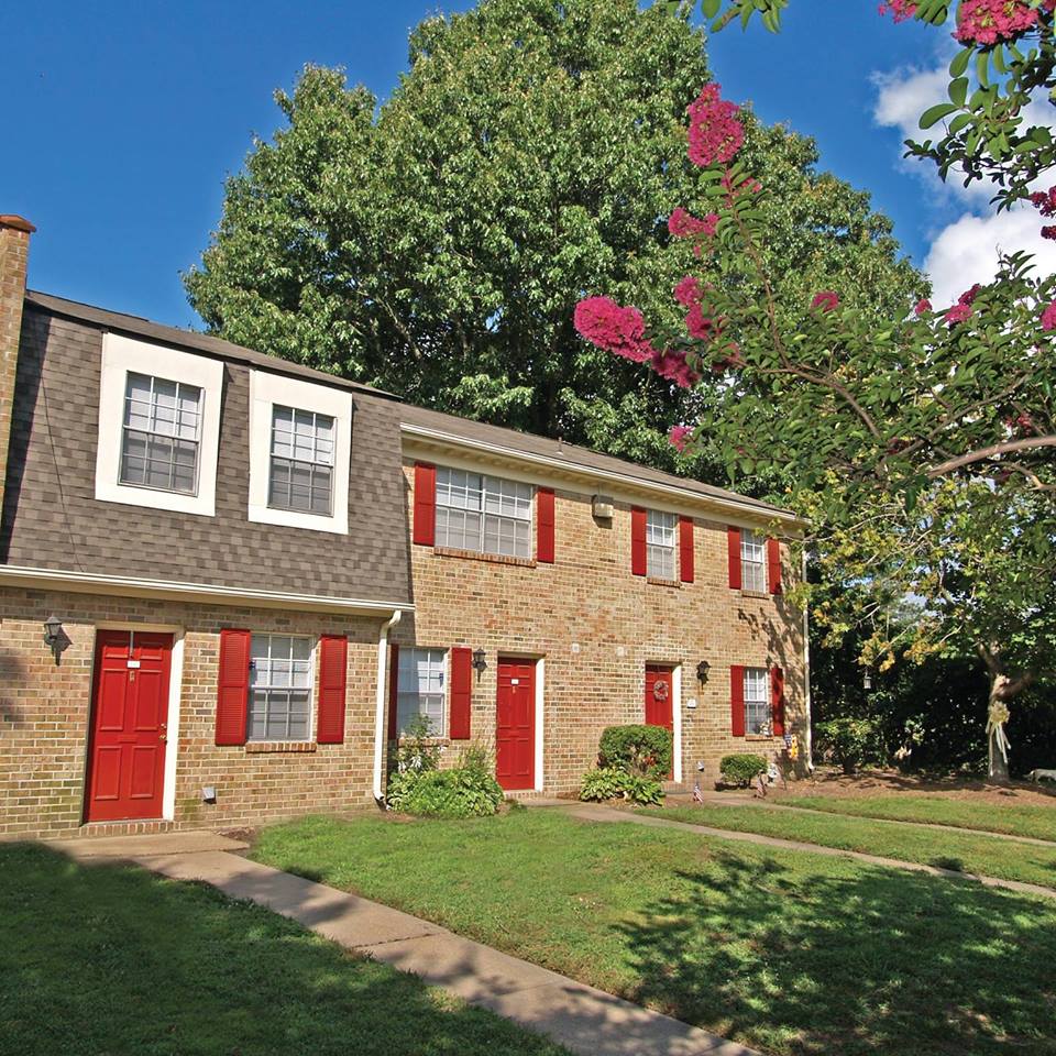 Eastwind Apartments | Virginia Beach, VA