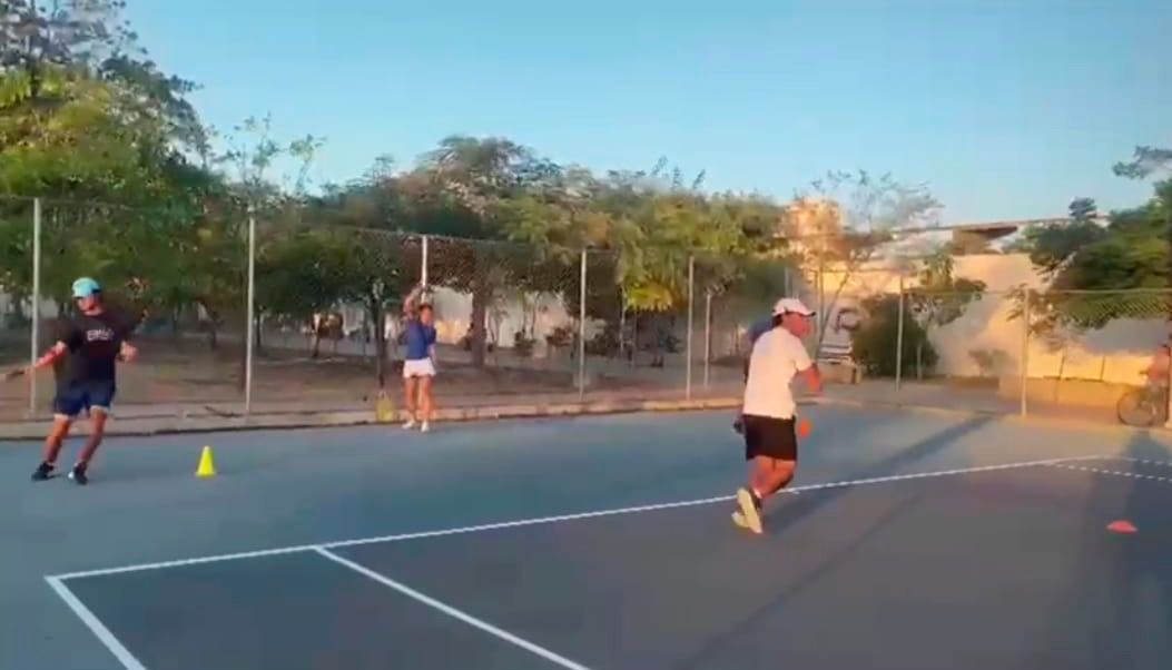 ACADEMIA DE TENIS SANTA MAR