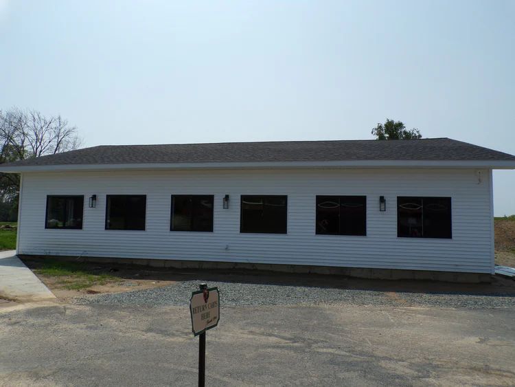  Eagle Crest Golf Simulator 1