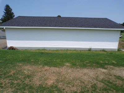  Eagle Crest Golf Simulator 2