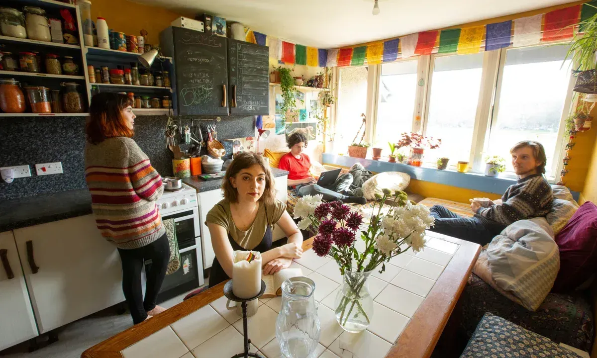 Living With Housemates: Setting Boundaries That Actually Work