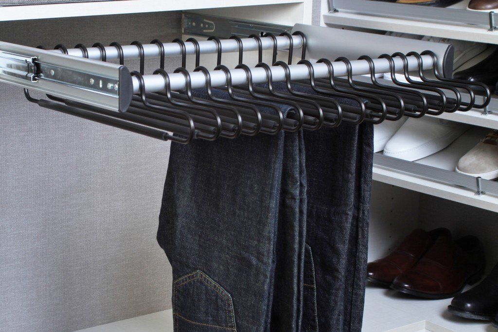 Pull Out Pants Rack