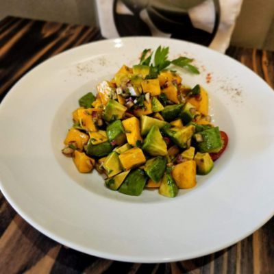 Avocado Mango Salad