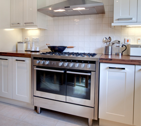 We service and repair all types of electric cookers including single ovens, double ovens, ranges and free-standing cookers