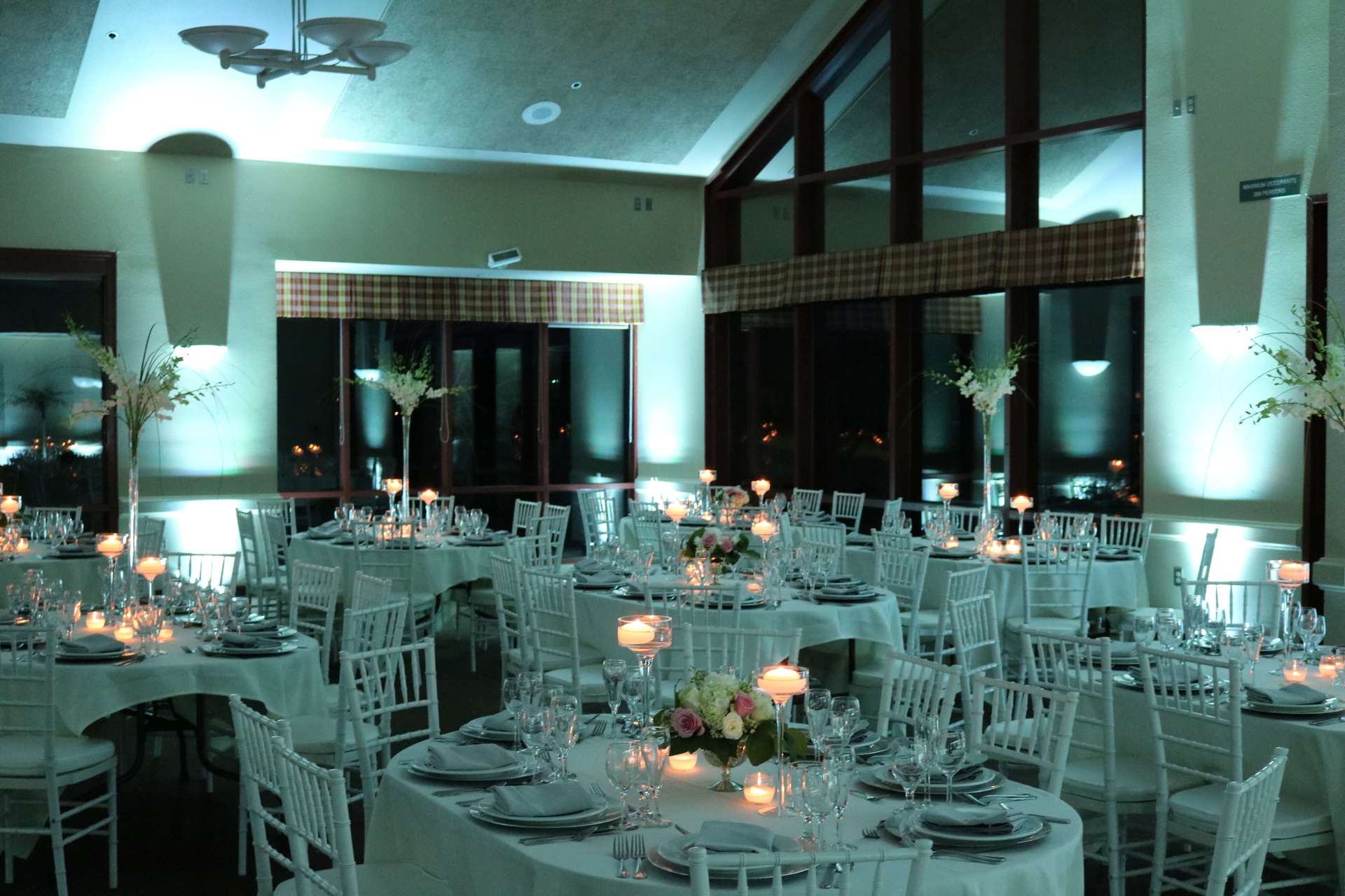 Woodcreek Roseville Wedding Uplighting Pastel Mint Brighten Up Event Lighting
