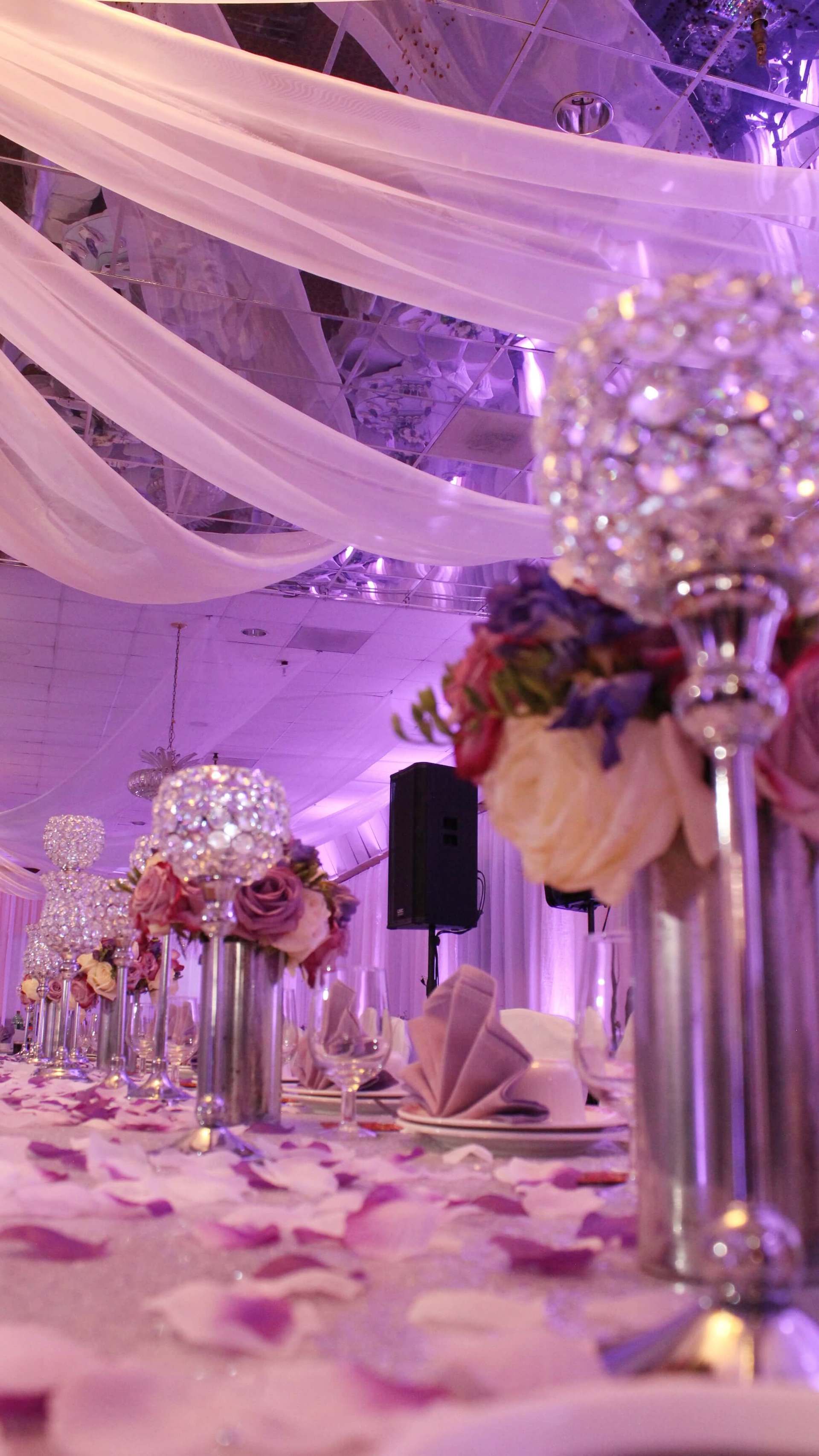 Kings Palace Restaurant Wedding Lilac Draping Sacramento Brighten Up Event Lighting