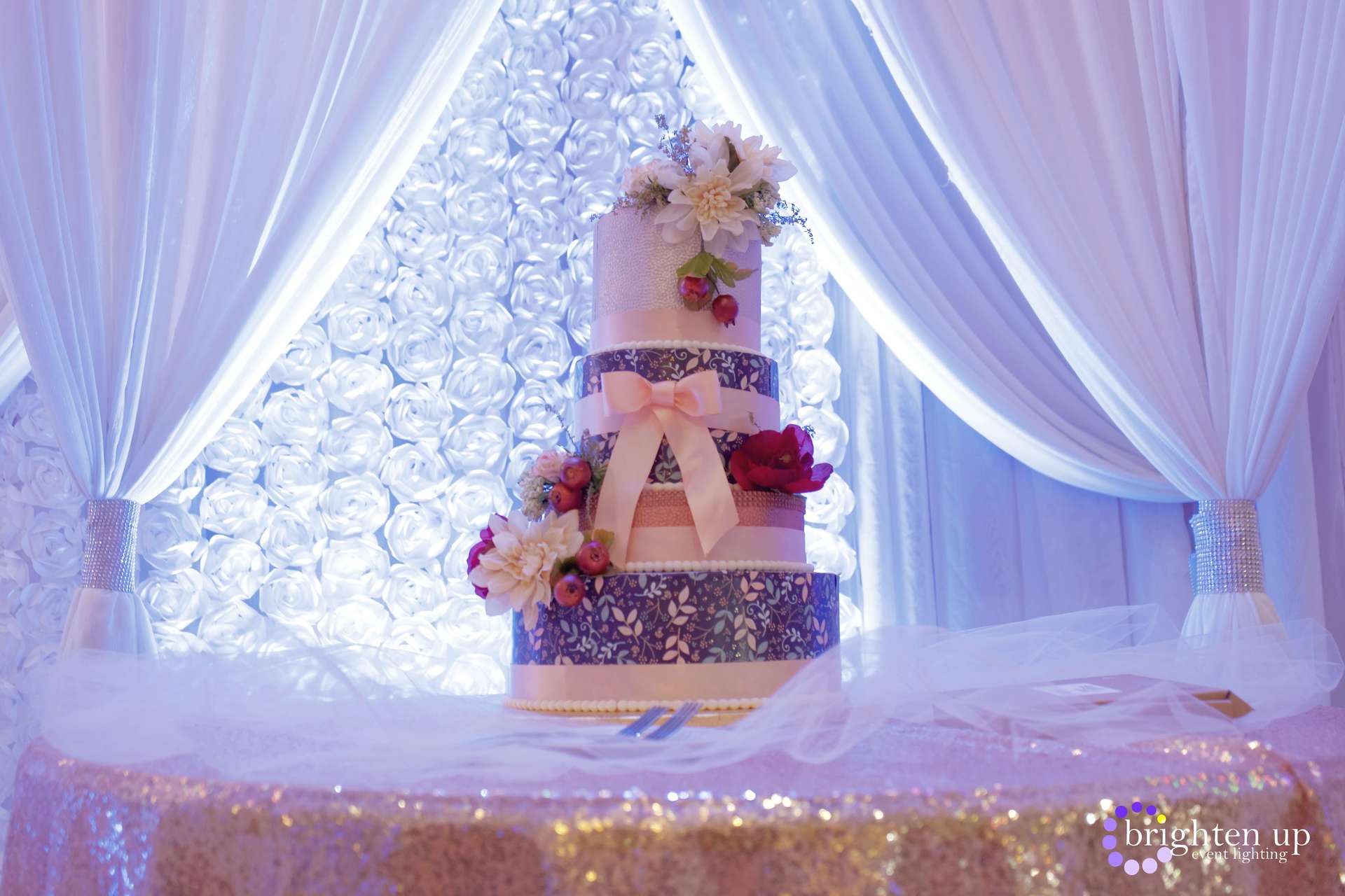 Kings Palace Restaurant Soft Blue Wedding Sacramento Brighten Up Event Lighting