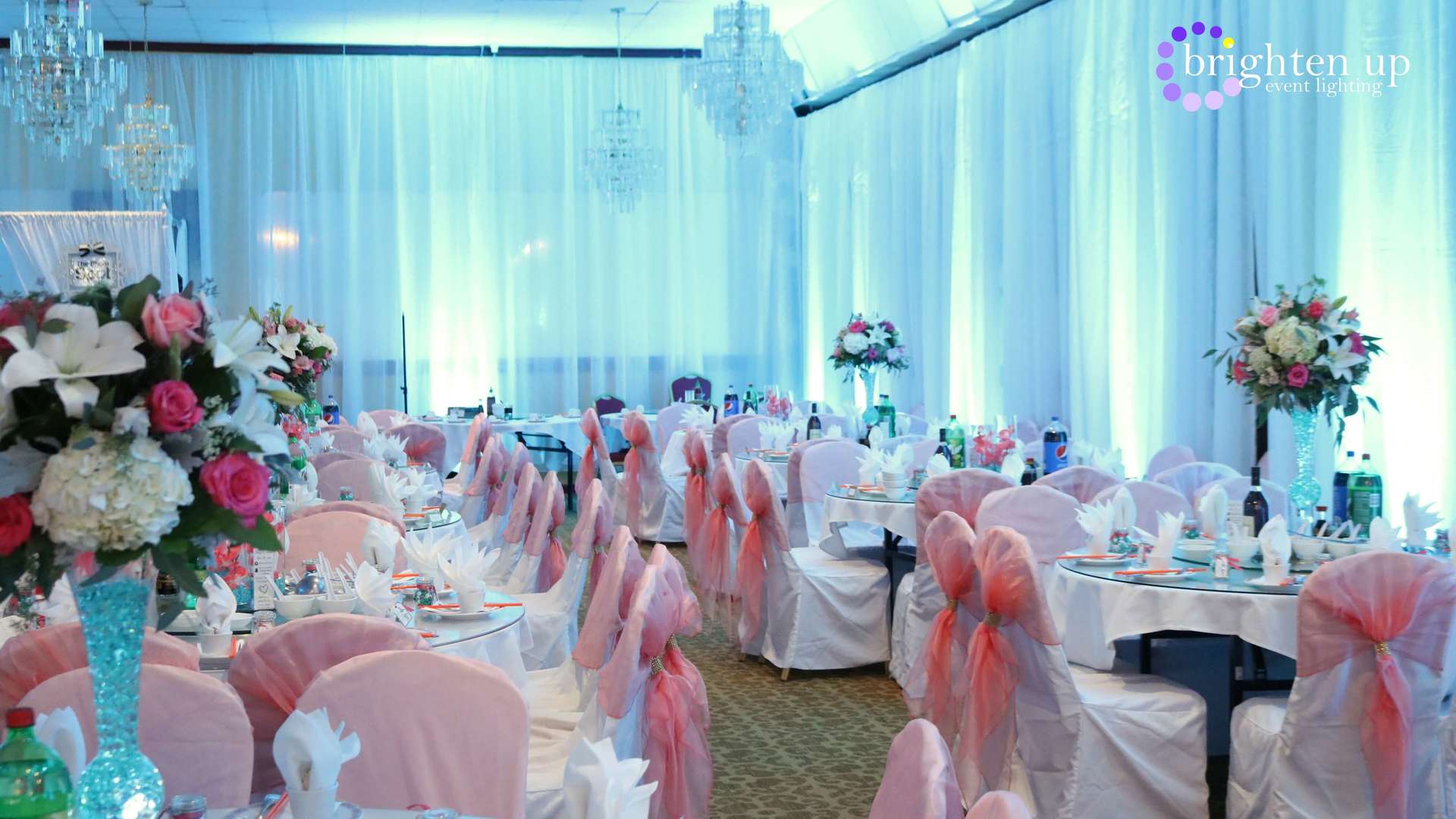 Kings Palace Restaurant Turquoise Wedding Blue Sacramento Brighten Up Event Lighting