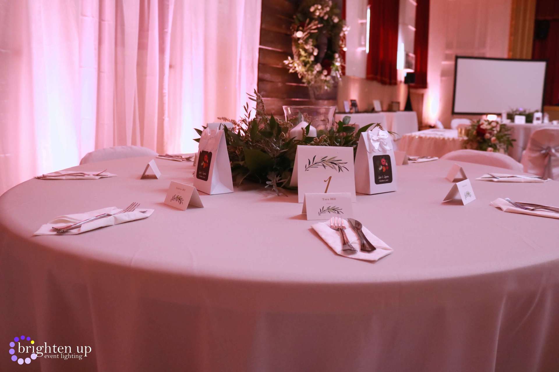 Turn Verein Sacramento Decor Wedding