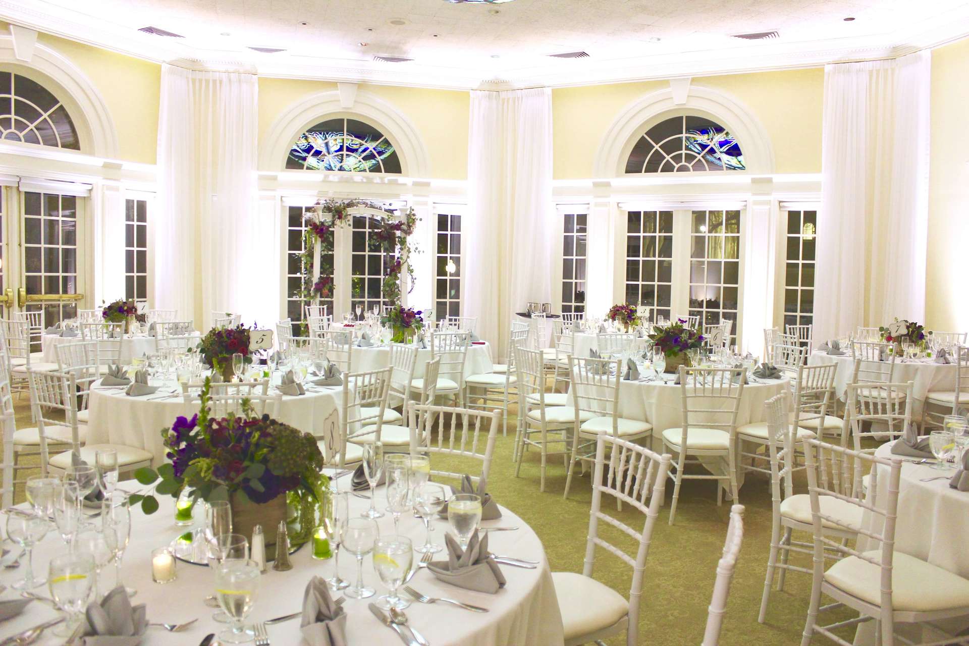 Vizcaya Sacramento Wedding Uplighting Brighten Up Event White Uplighting