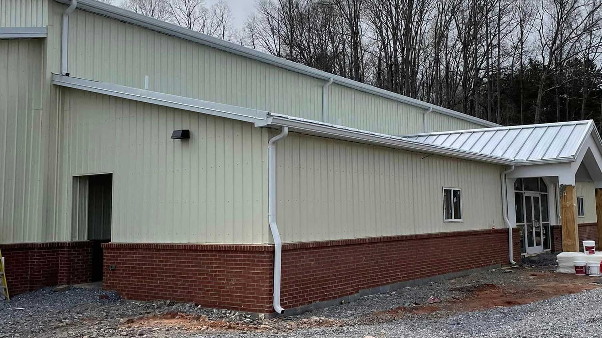 COMMERCIAL GUTTER SERVICES