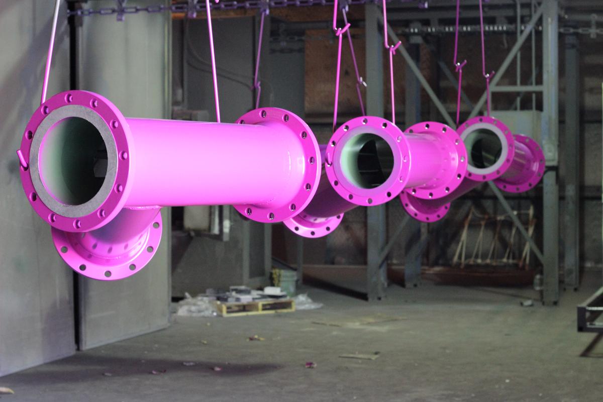 pink powder coating of pipe