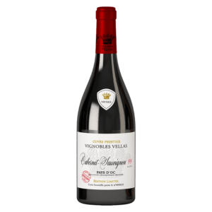 Franse wijn van Cabernet Sauvignon uit Pays d’Oc, Vignobles Vellas met rood capsule en krachtige rode wijn met body