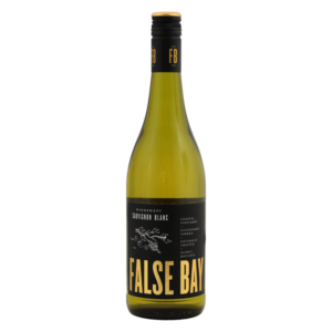 Witte wijn van Sauvignon Blanc druif uit Zuid-Afrika, levendige wijn met limoen en kruisbessen, frisse Zuid-Afrikaanse wijn.